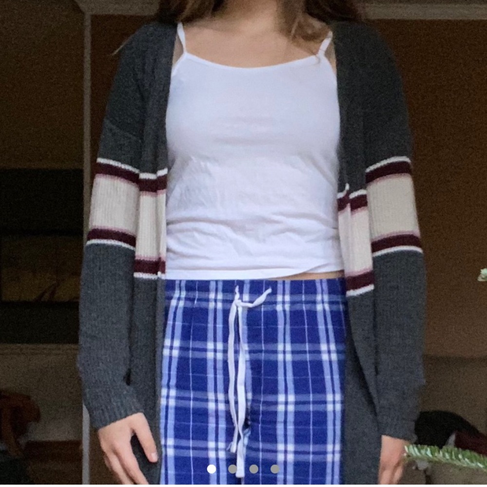 “Junior's Drop Shoulder Cardigan”